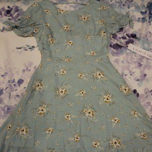 Forever 21 Floral Knotted Cutout Dress